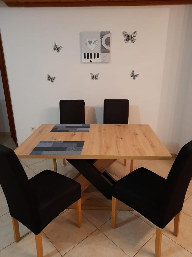 Apartman Lucy Hvar Town Bagian luar foto